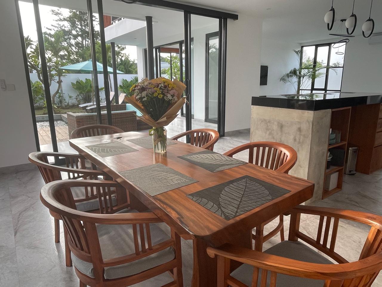 Bali villa with outdoor pool and panoramic garden views